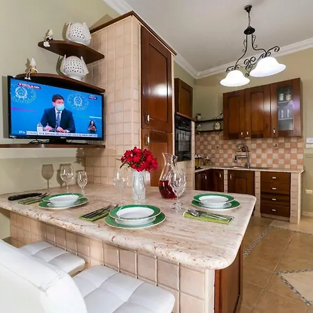 Simone Vacation With Wifi Villa Sava