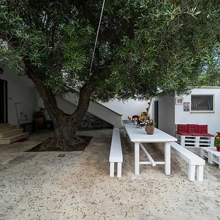 Villa Simone Vacation With Wifi